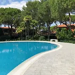 Апартаменты Villaggio Euroresidence *
