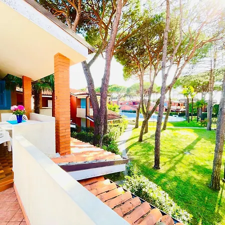 Villaggio Euroresidence 公寓 比比翁