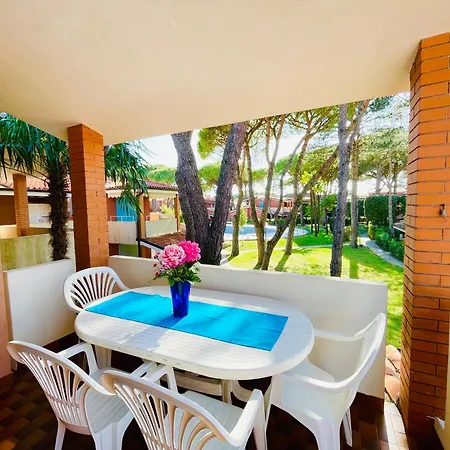 Villaggio Euroresidence * Μπιμπιόνε